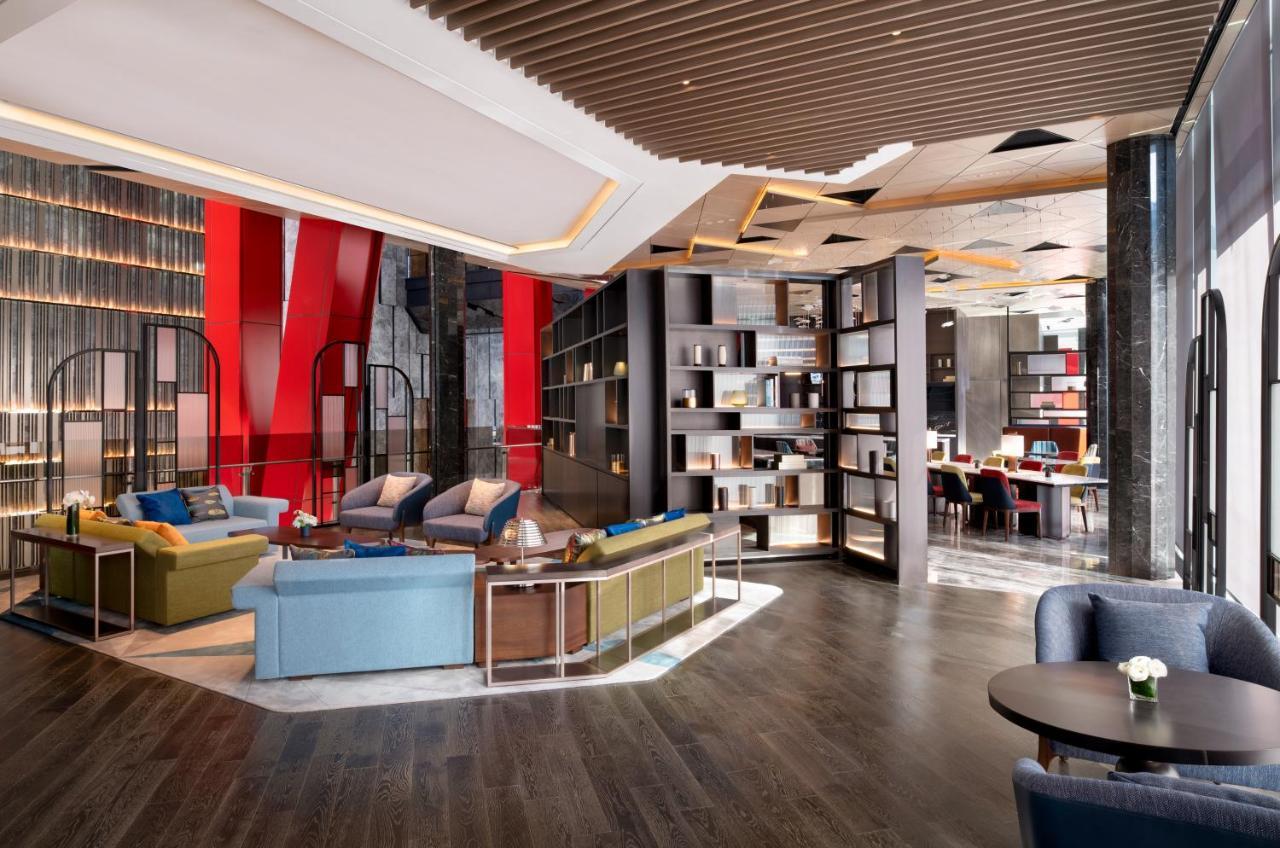 Hotel Fairmont Ambassador 5*