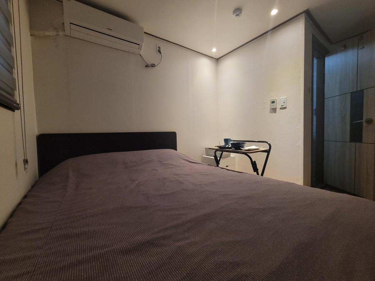 Hostel Olive Myeongdong *