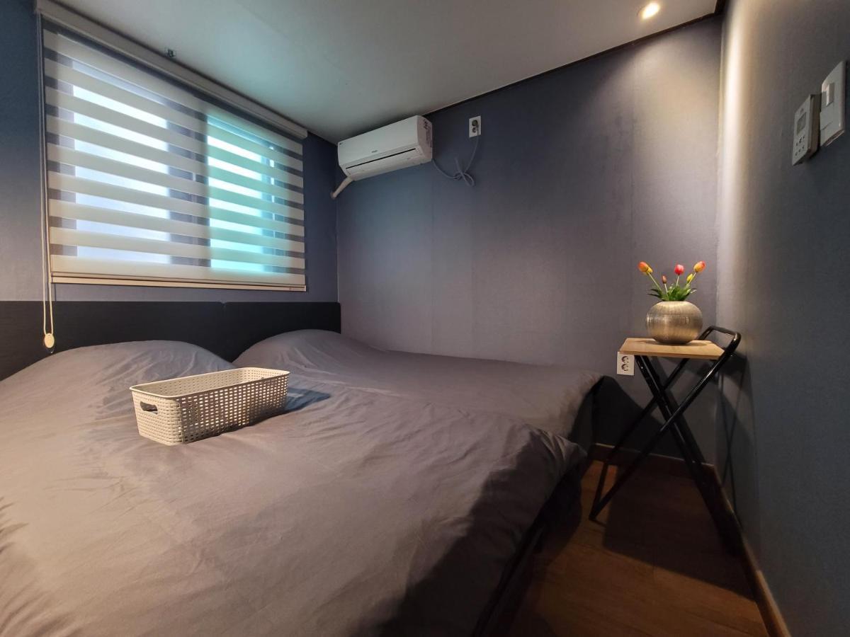 Olive Myeongdong Hostel *