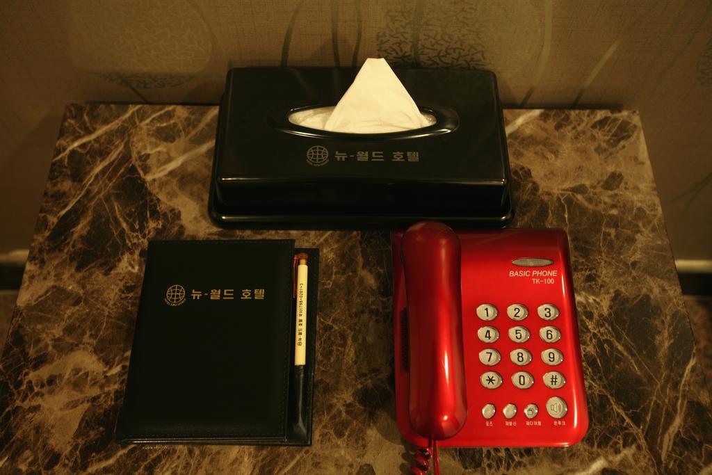 New World Hotel
