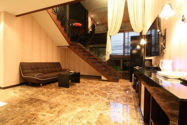 Hotel Jj 2*