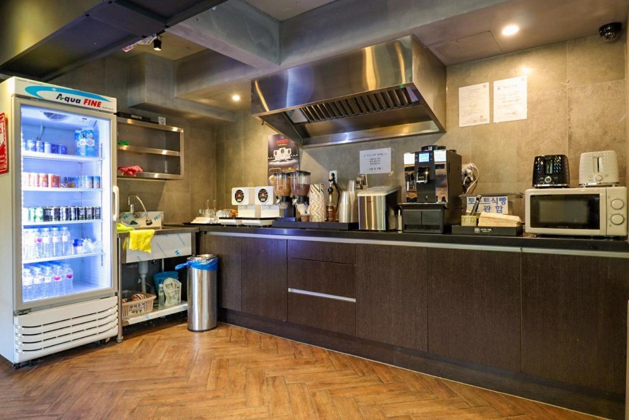 Hotel Shinchon Wol