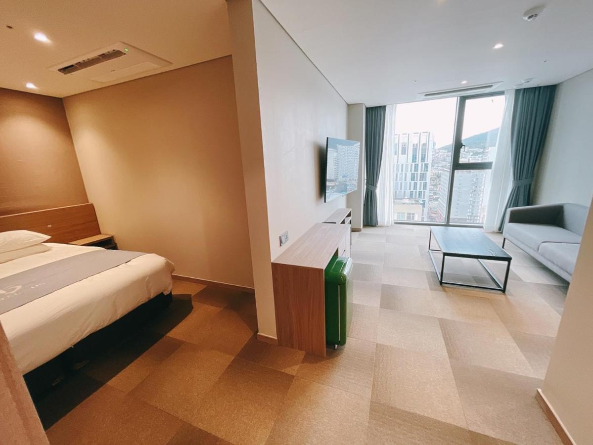 U5 Hotel