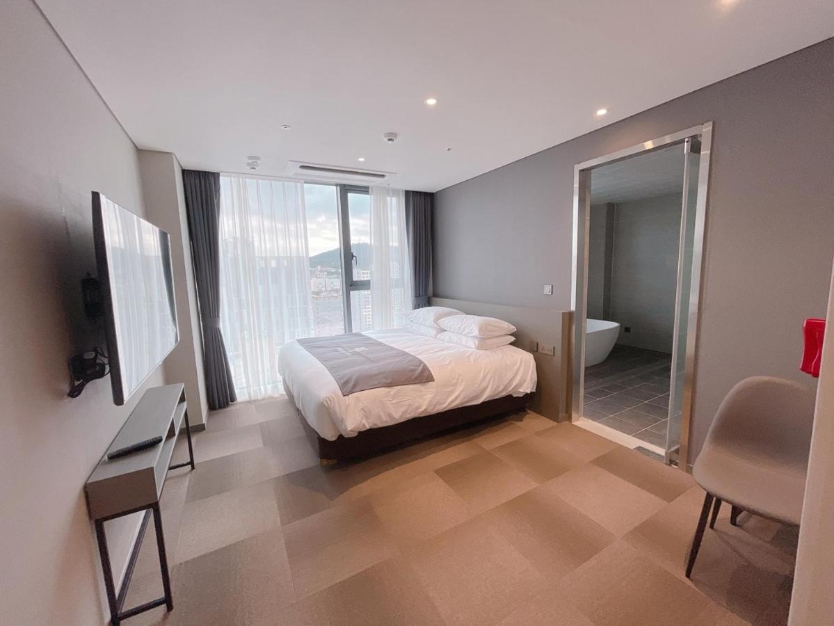 Hotel U5 *