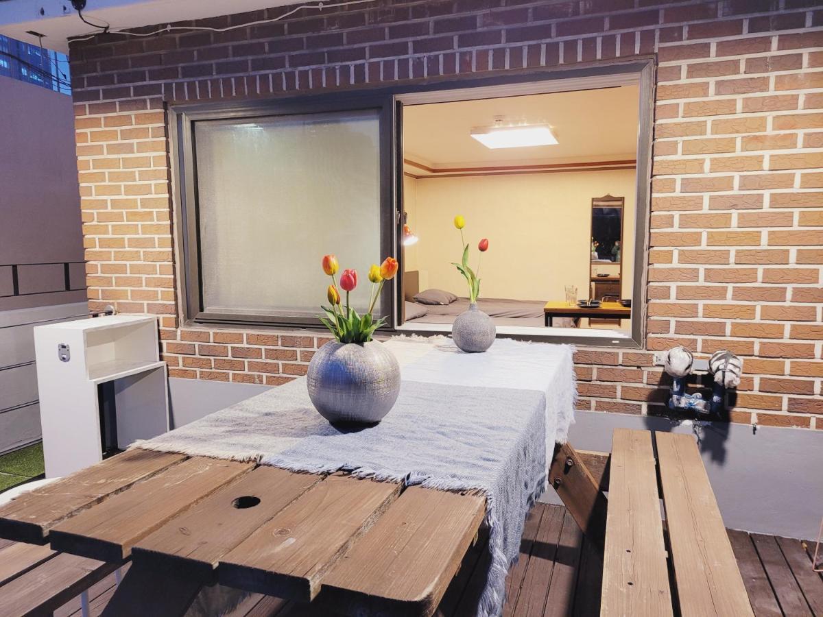 Olive Myeongdong Hostel *