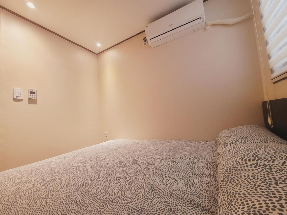 Olive Myeongdong Hostel *
