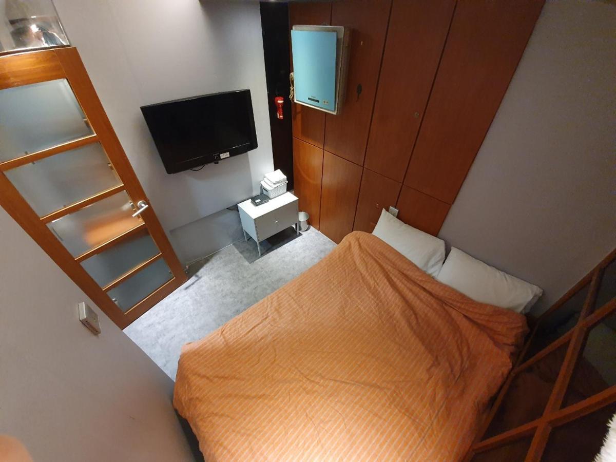 Dalgona Hostel *