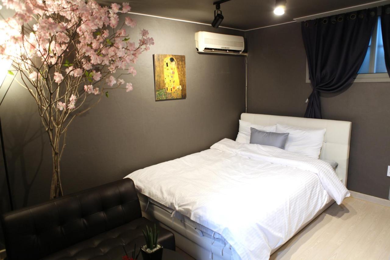 Ellen House Apartment