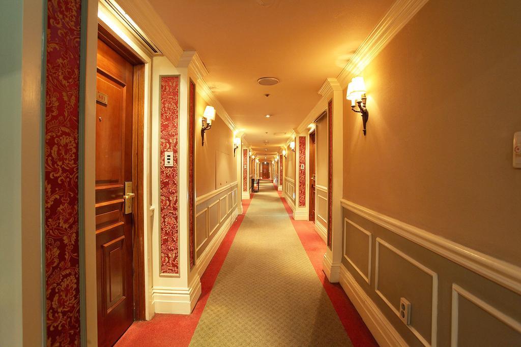 Hotel Ellui 4*