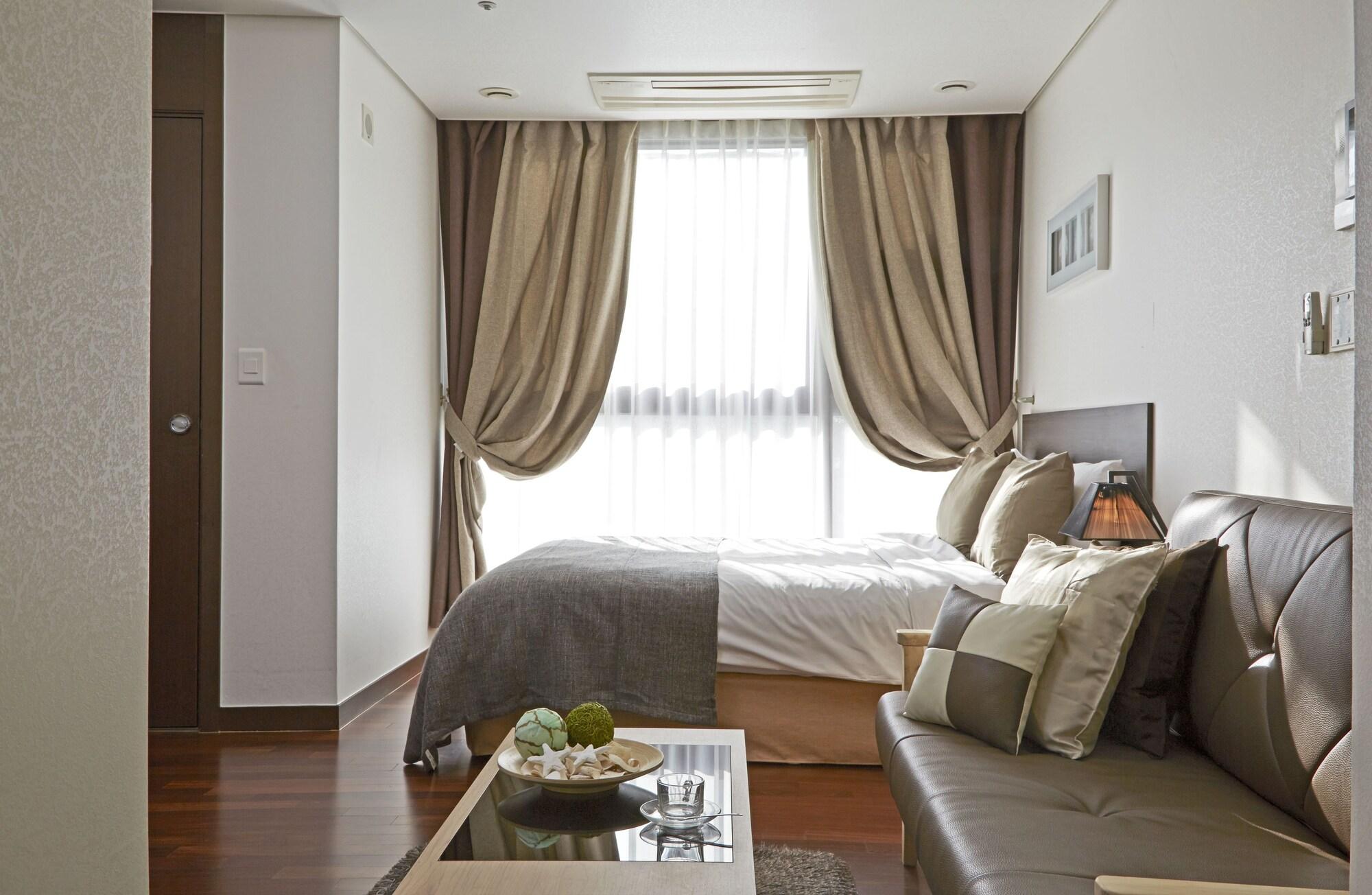 Brown Hotel 3*