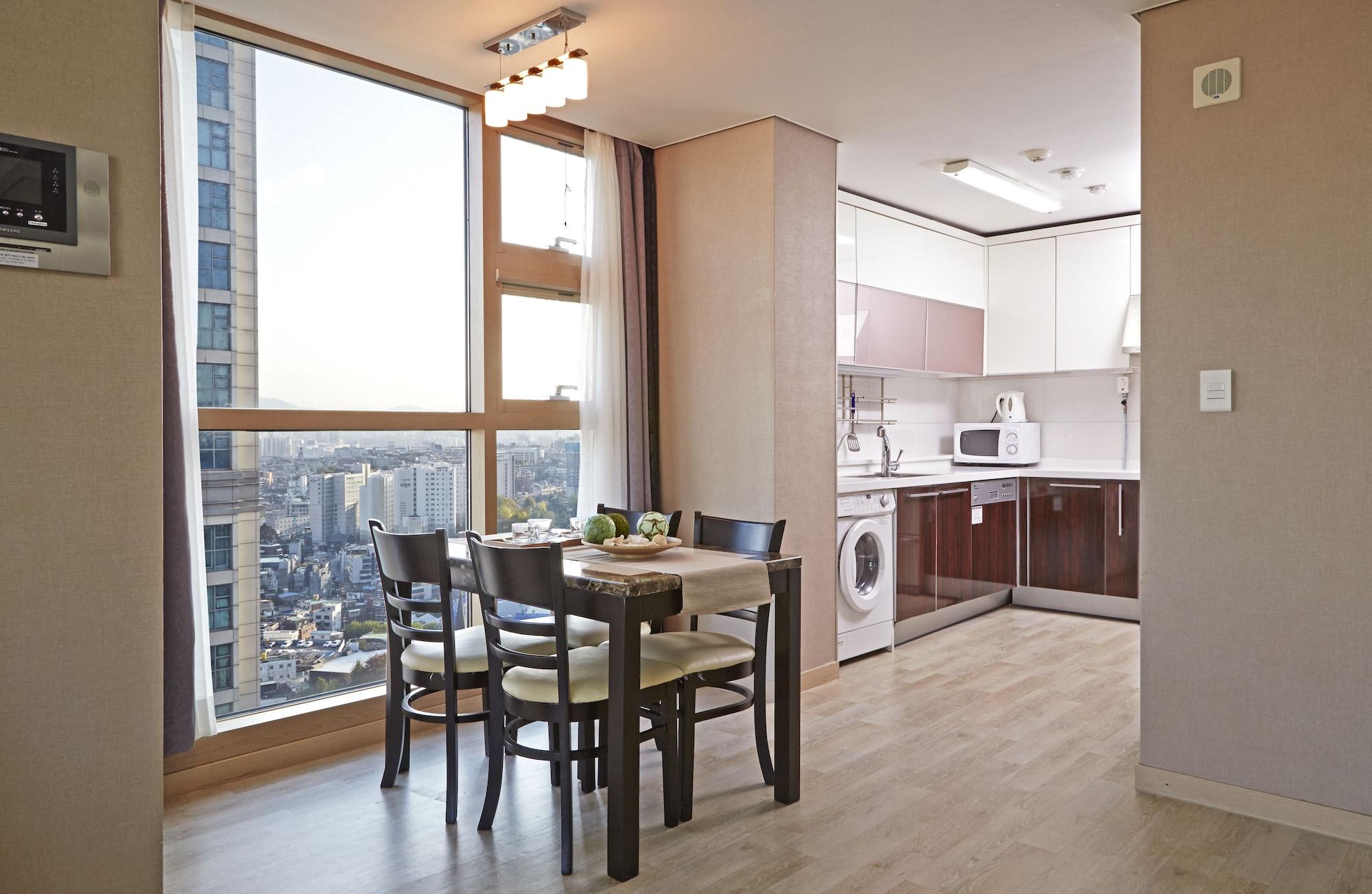 Brown 3* Seoul