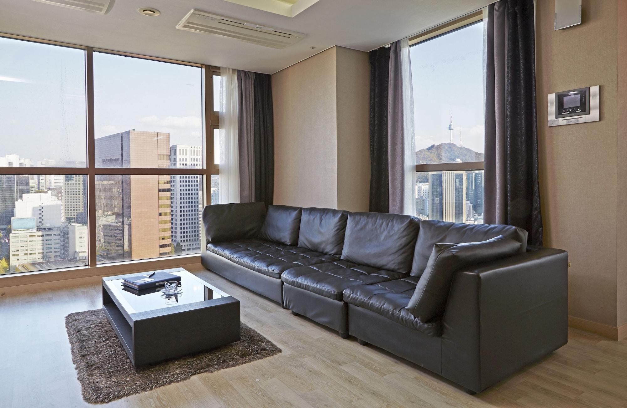 Brown Hotel