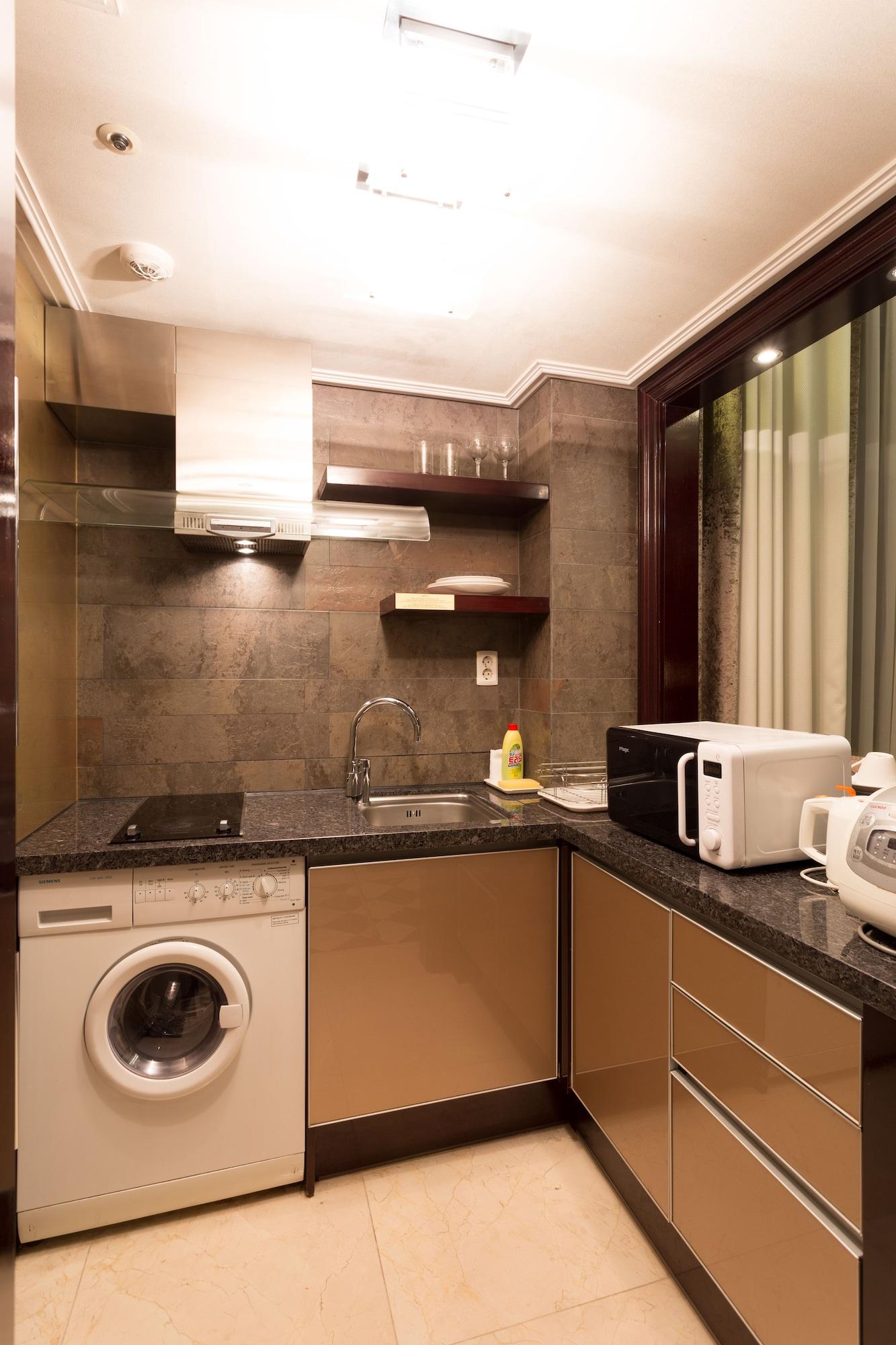 Yeoksam Artnouveau 4* Seoul