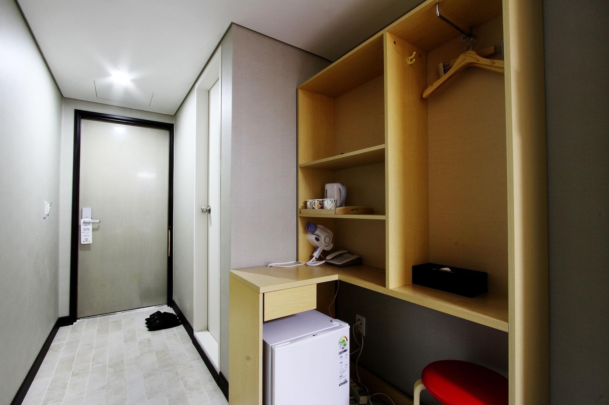Hotel Cozy Myeongdong