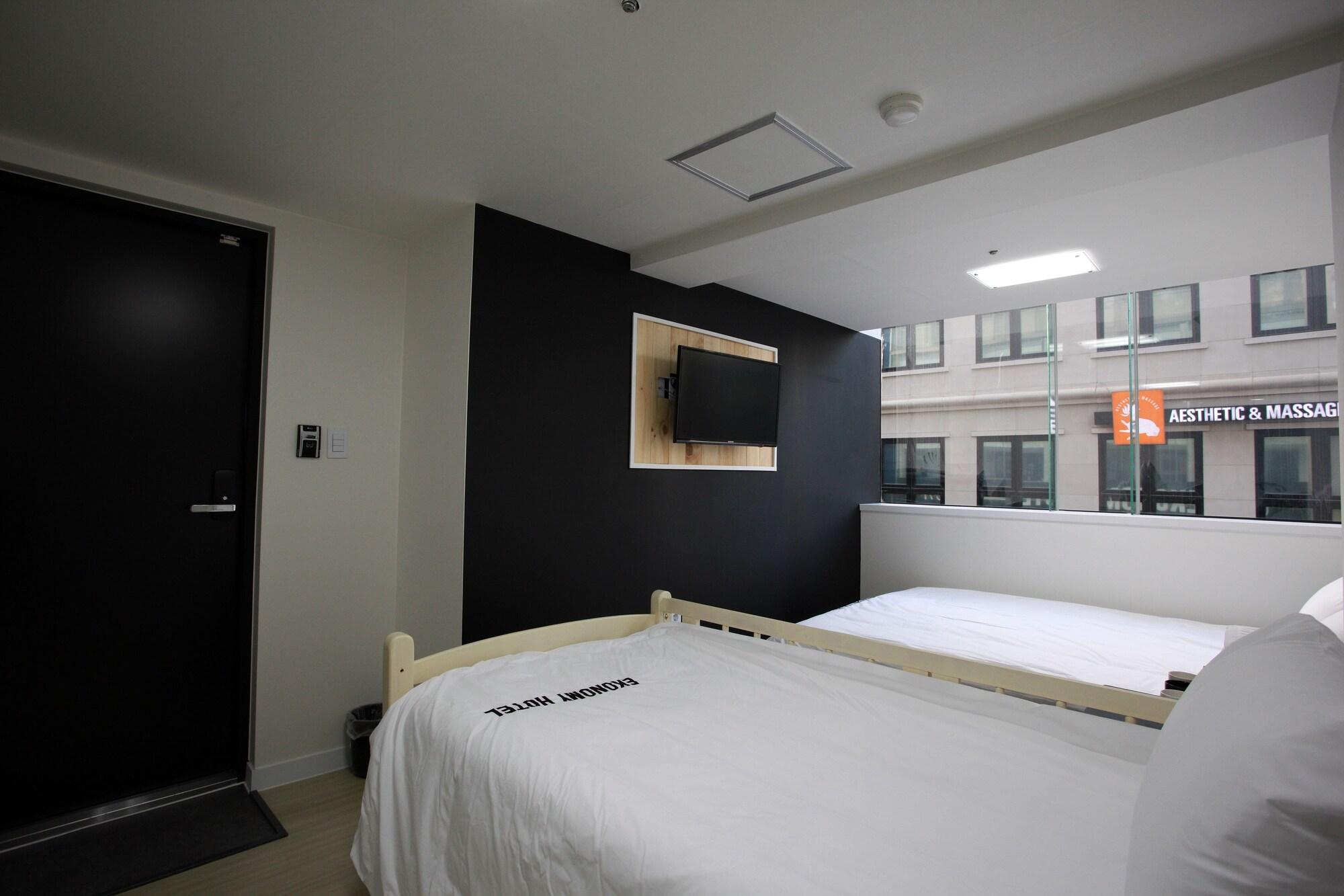 Ekonomy Myeongdong Premier Hostel Seoul