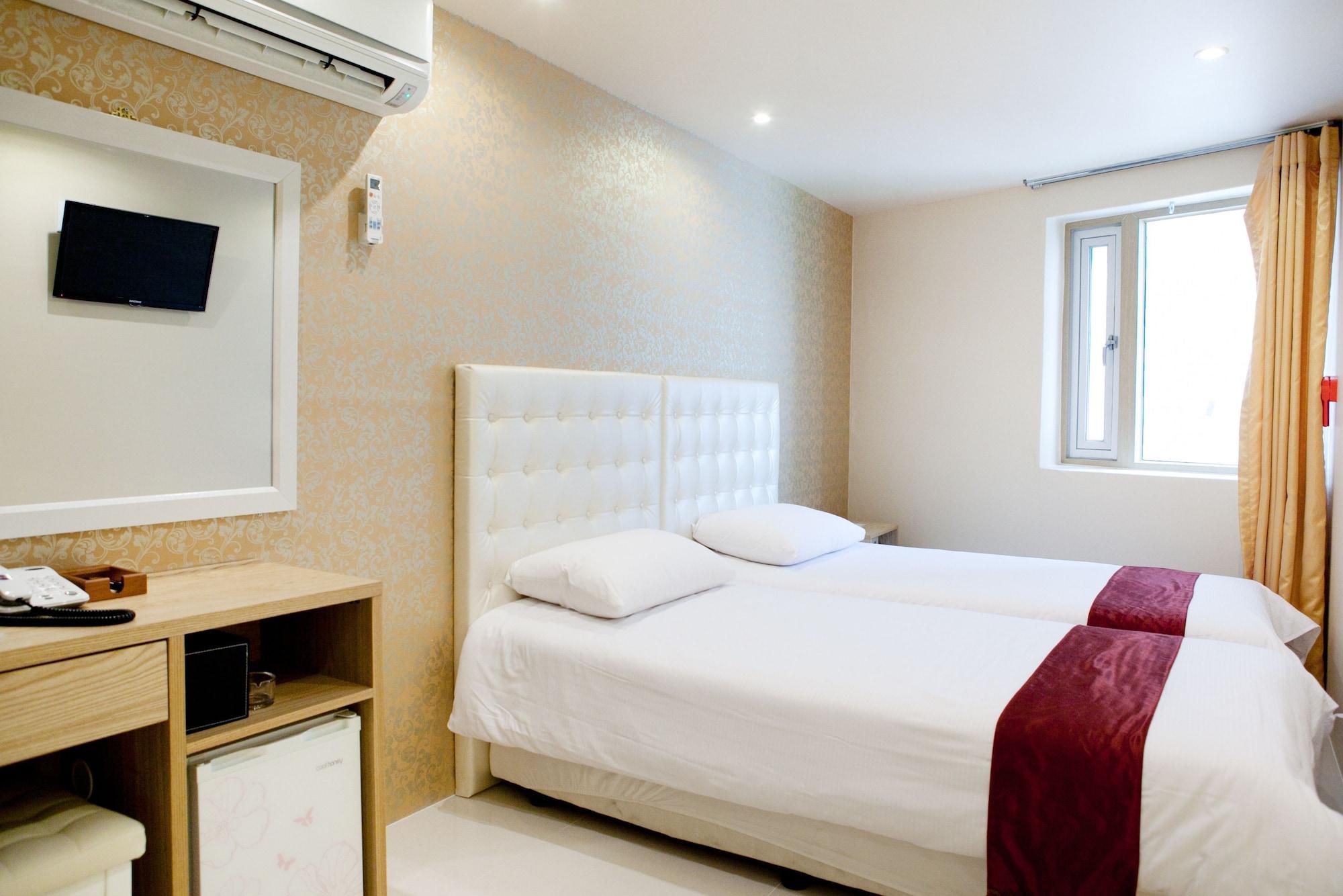 Cozy Myeongdong Seoul