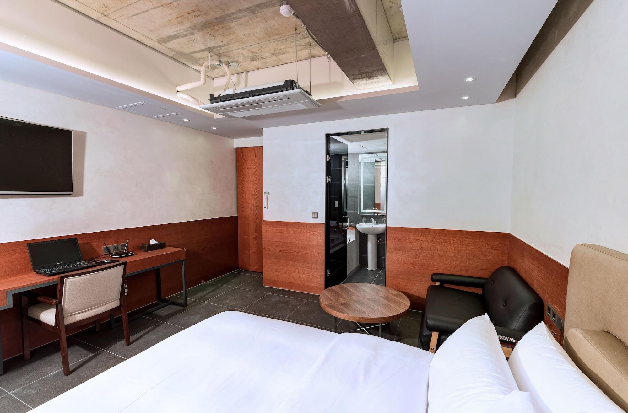 Hotel Capace Gangnam 3*