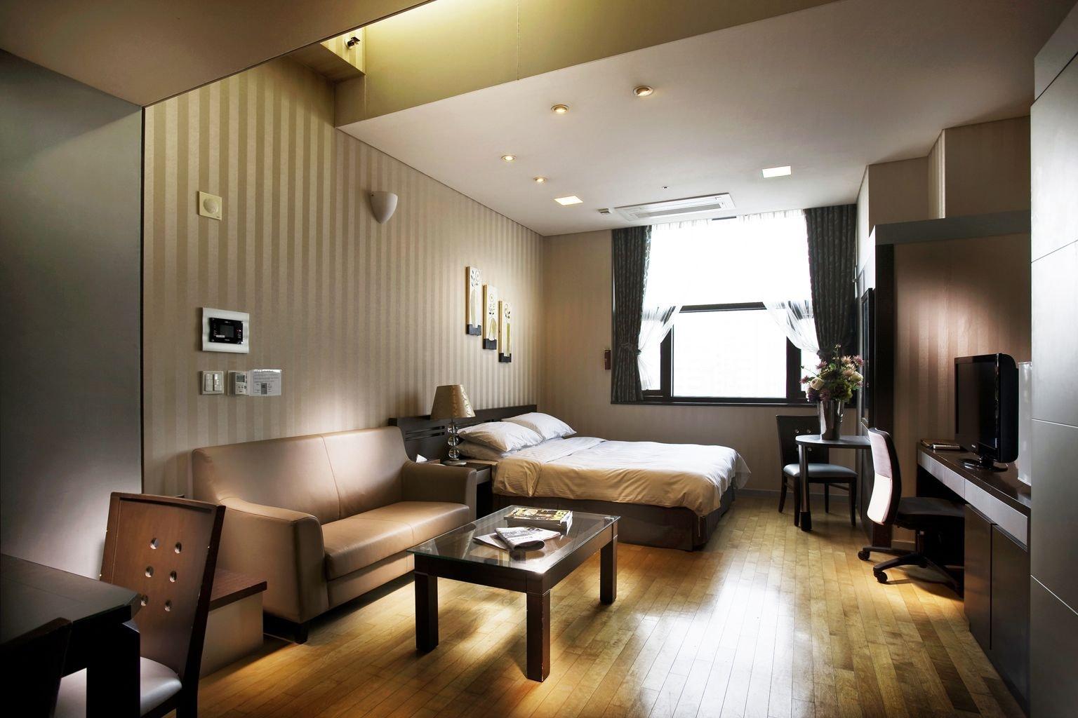 Hotel Provista 3*