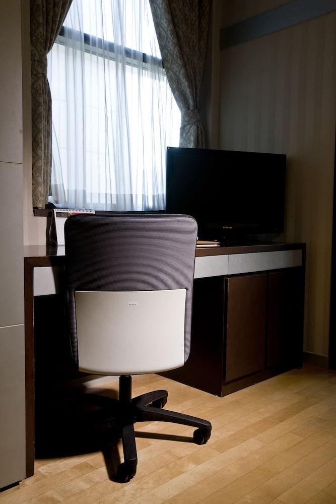 Hotel Provista 3*