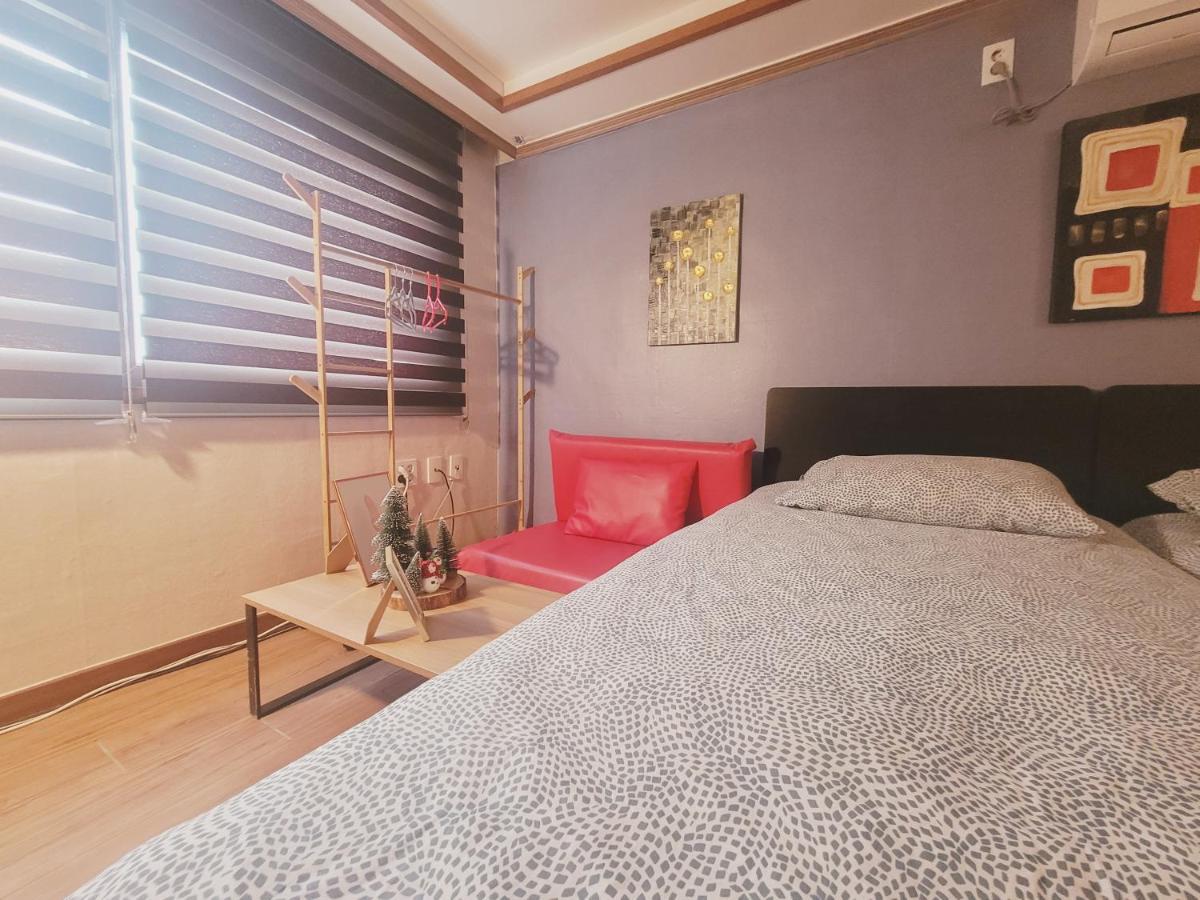 Hostel Olive Myeongdong *