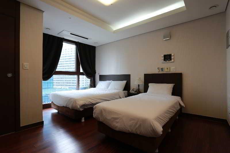 Hotel Brown 3*