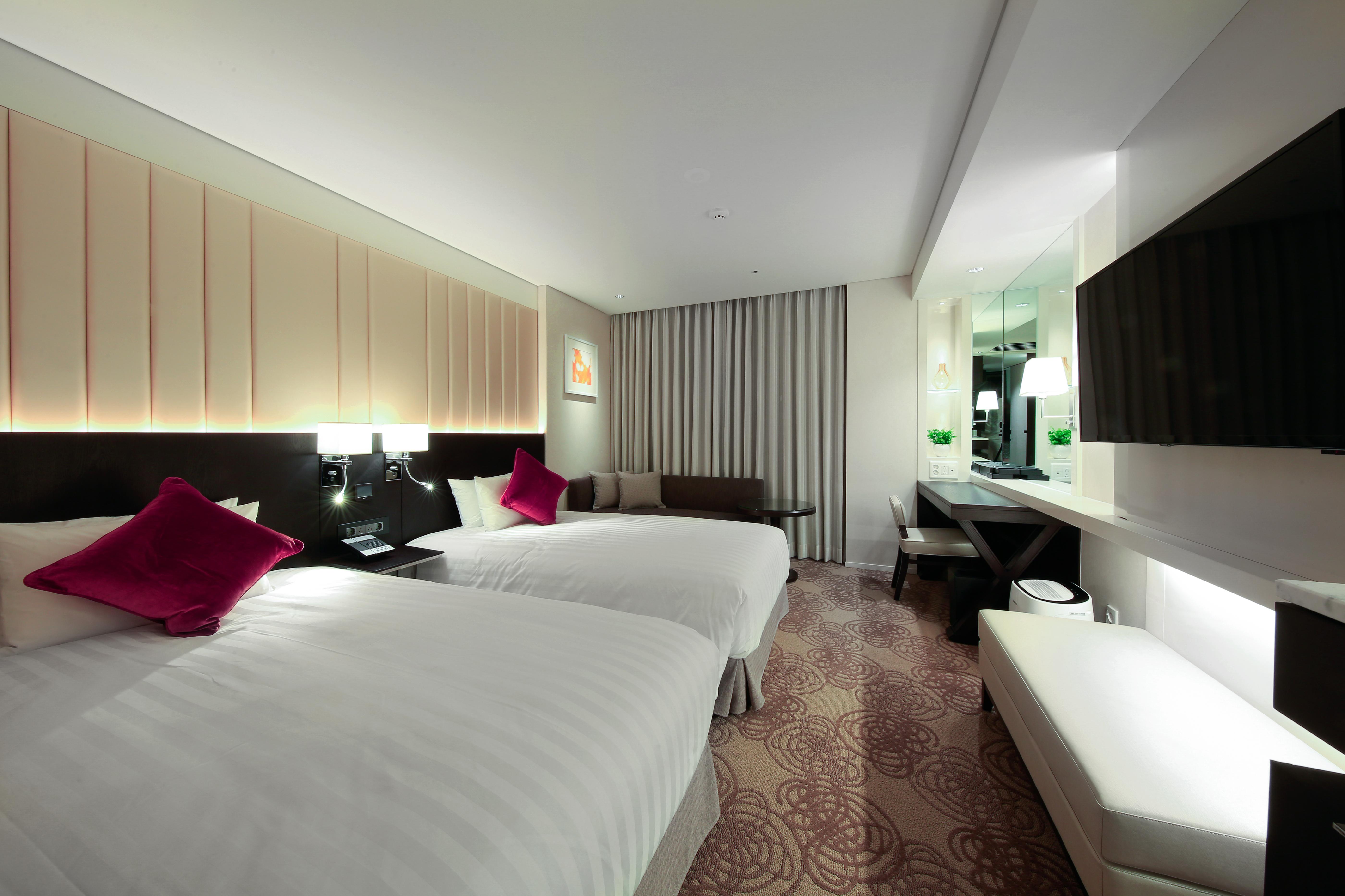 Solaria Nishitetsu Myeongdong 3*