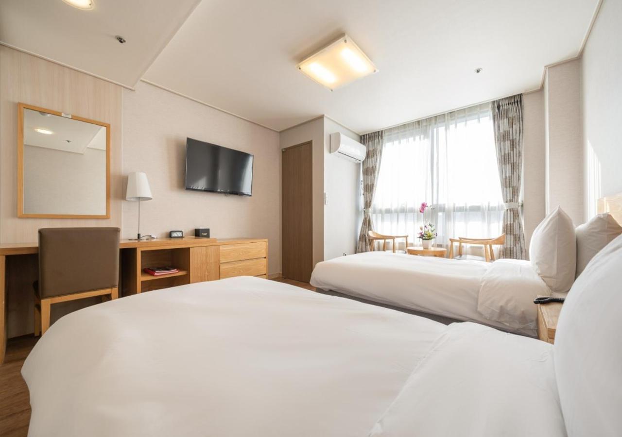 Ramada By Wyndham Dongdaemun 3*