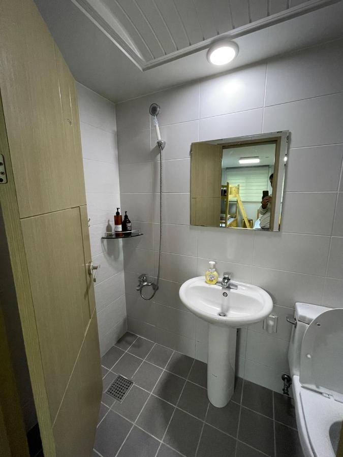 Twin Rabbit Hostel