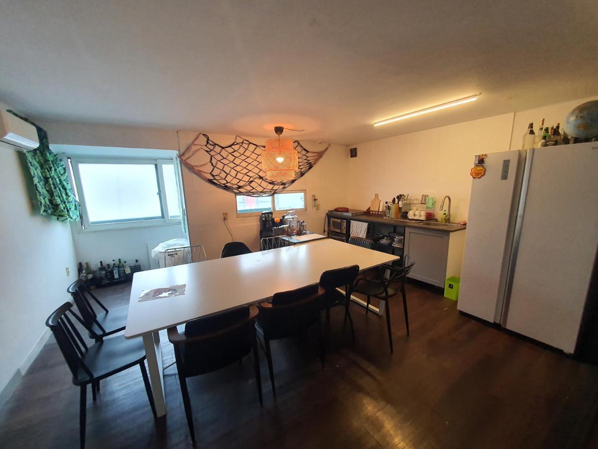Hongdae Jin's Paradise Hostel Seoul
