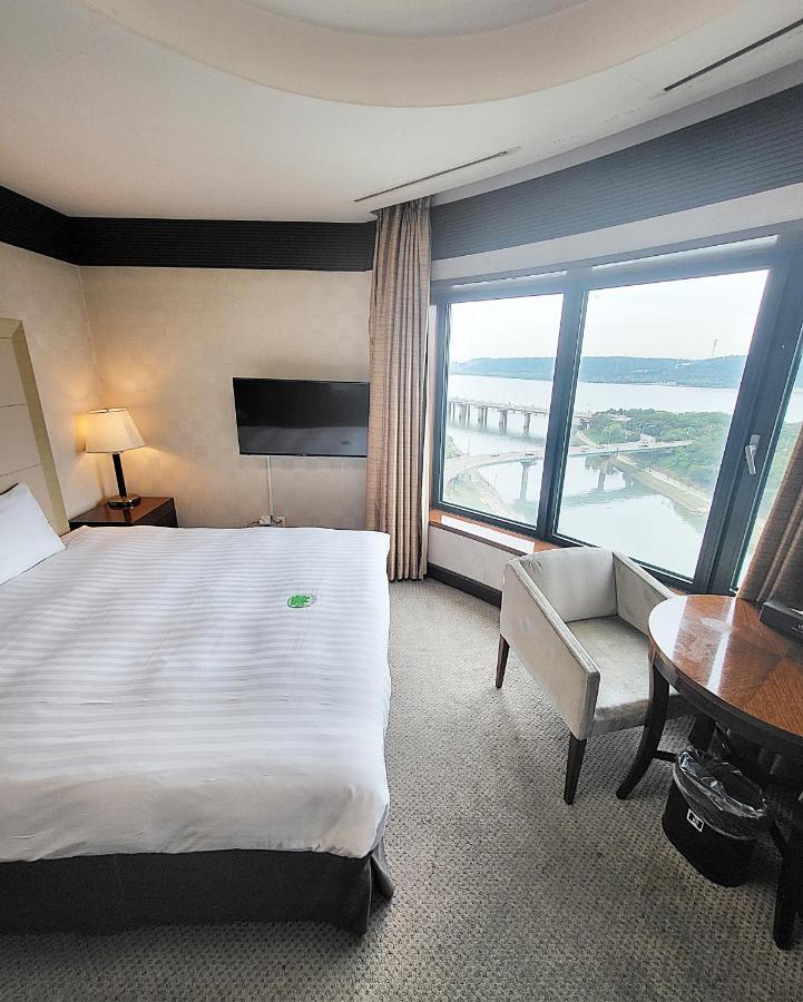 Niagara Hotel 3*