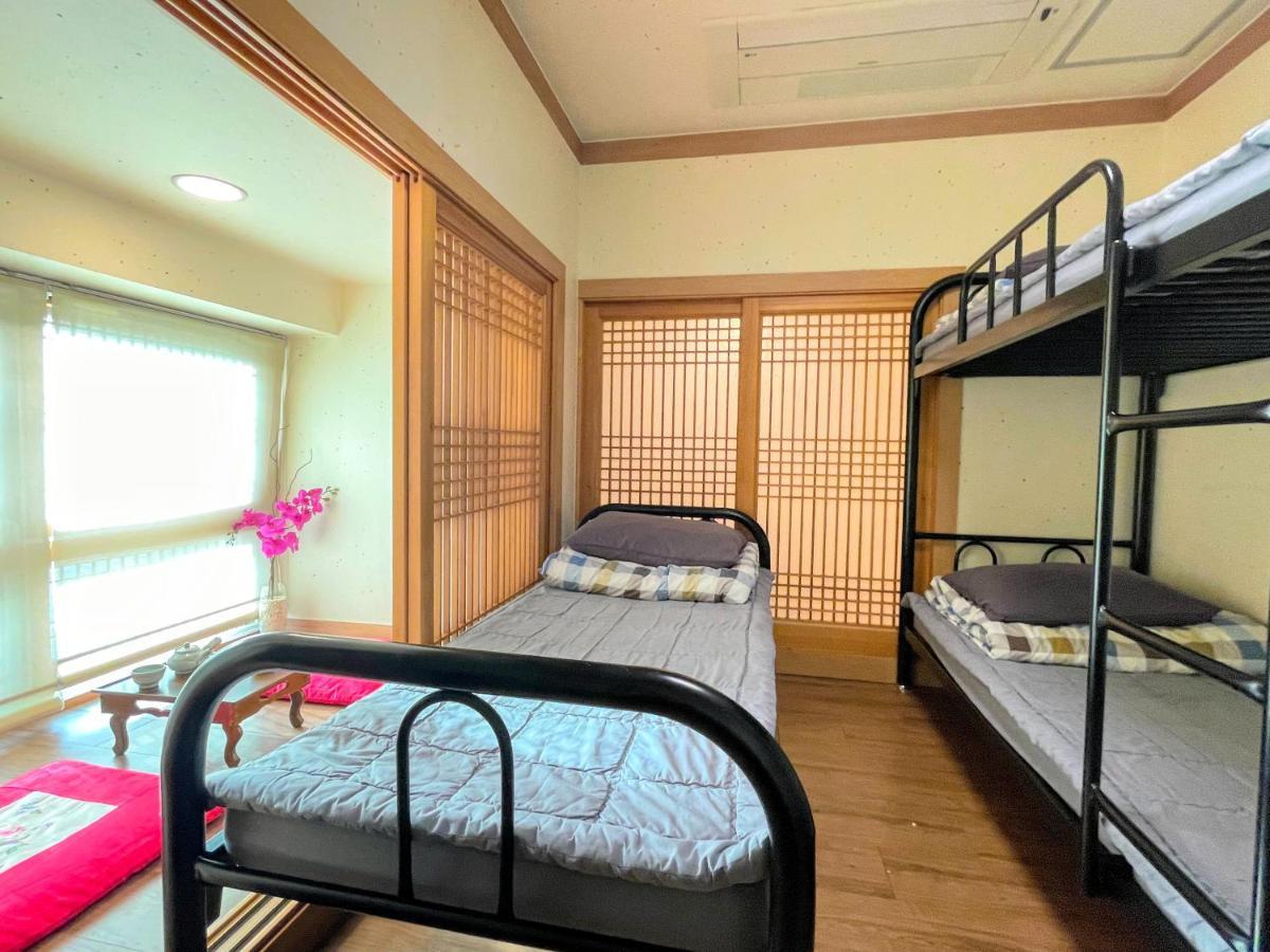 Cocoa Guest house 2*
