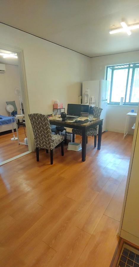 Private In Cozy Share House In * Seoul