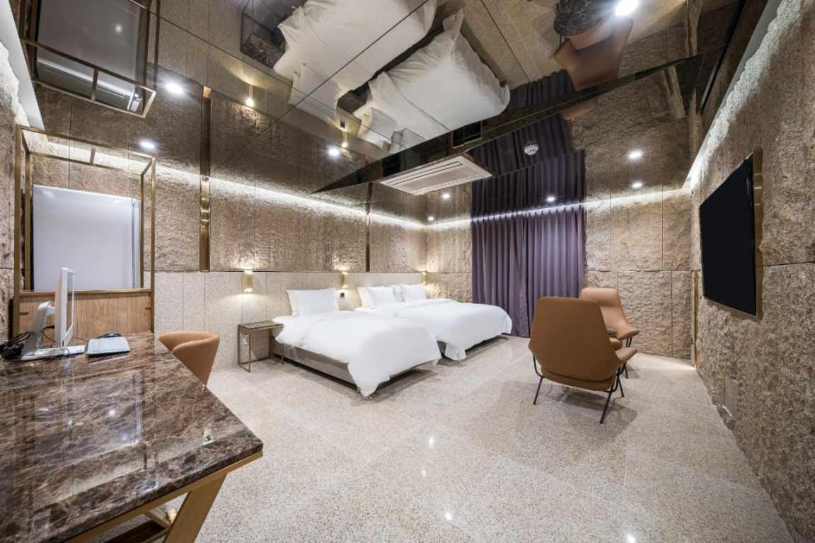 Amourex Seoul