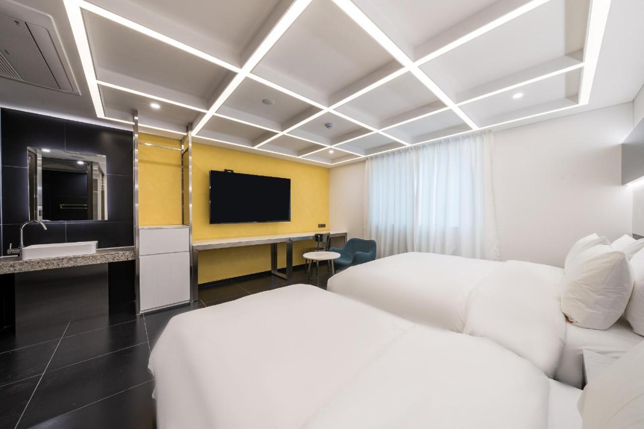 Hotel Amourex 3*
