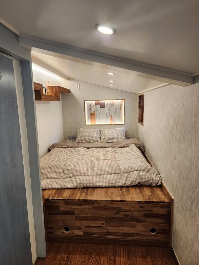 Hongdae Forest House Apartment Seoul