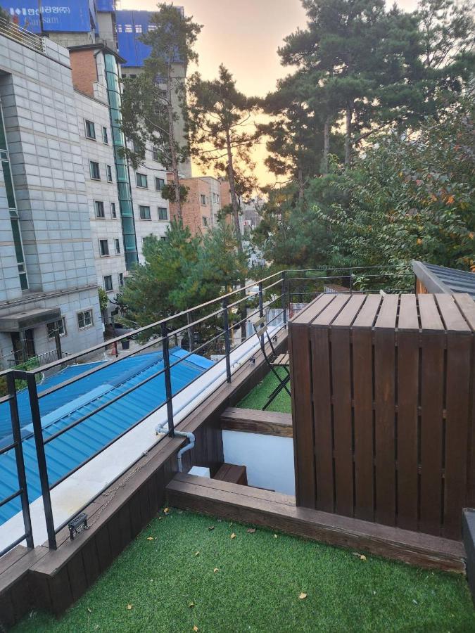 Apartment Hongdae Forest House *