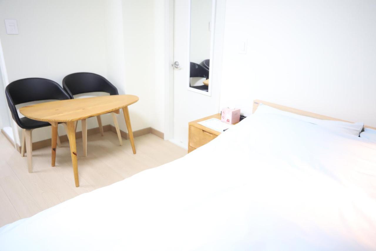 Apartment Suite