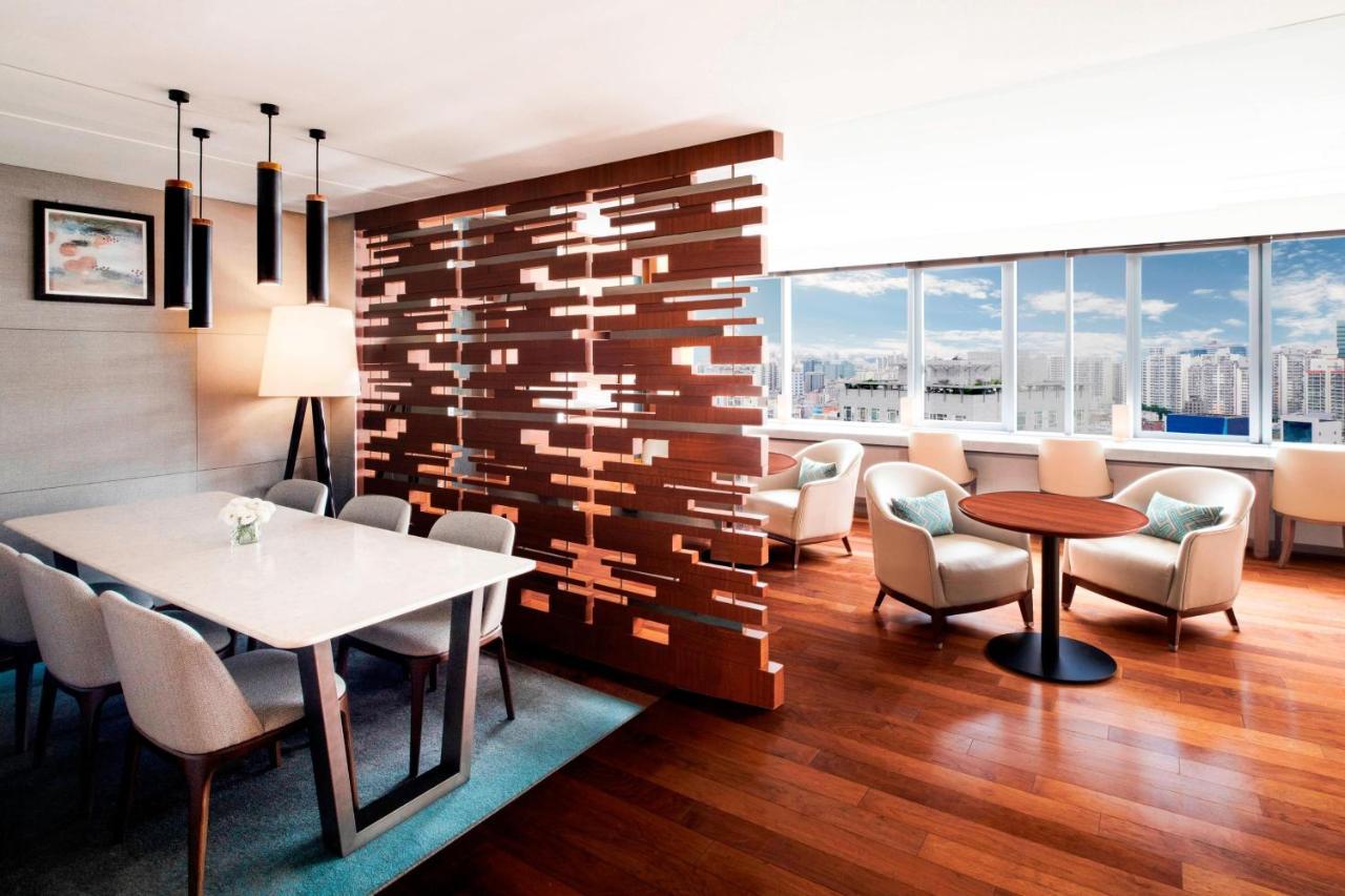 Courtyard By Marriott Times Square 4* Seoul