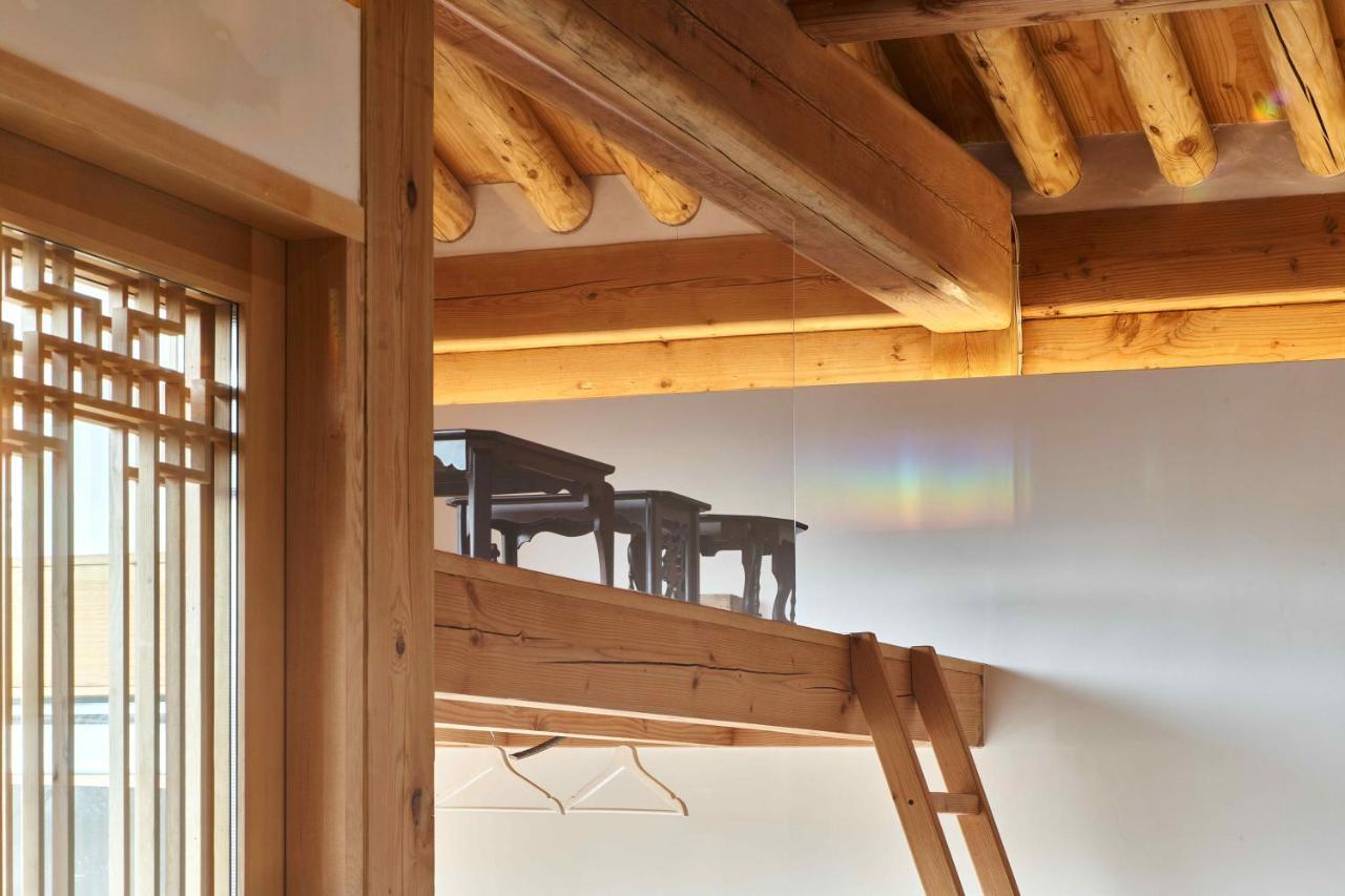 Cloudscape Villa Seoul