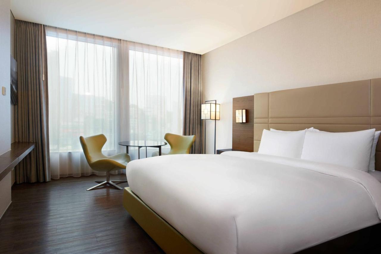 Courtyard By Marriott Namdaemun Hotel Seoul