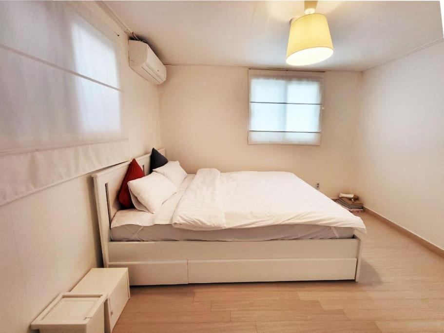 Sam House 154 - Center Of Apartment Seoul