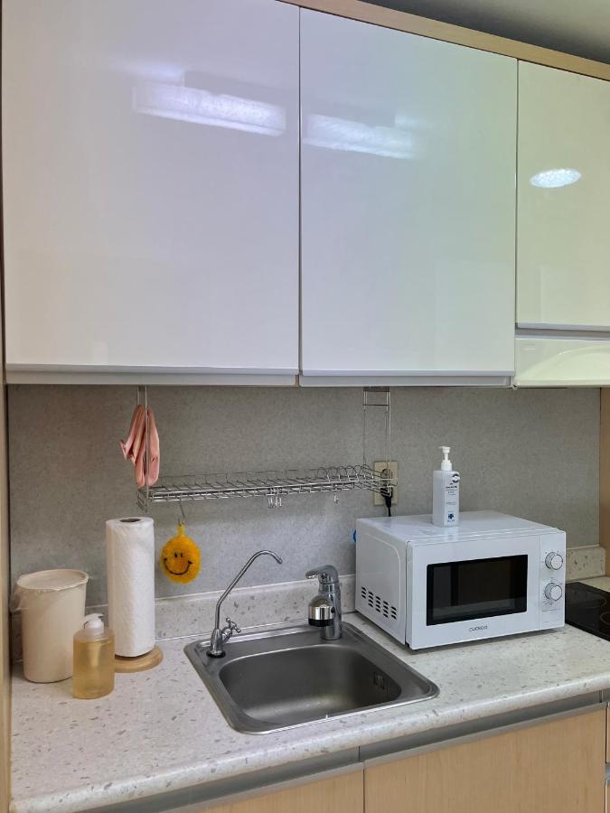 Apartment 1 Minute House From Hongdae Seoul