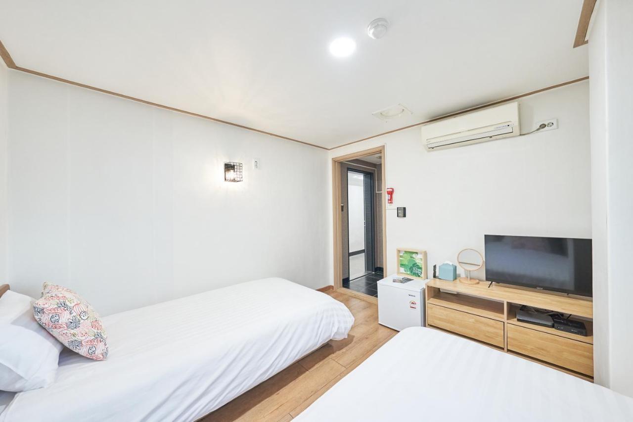 K'stay Sinchon Hotel