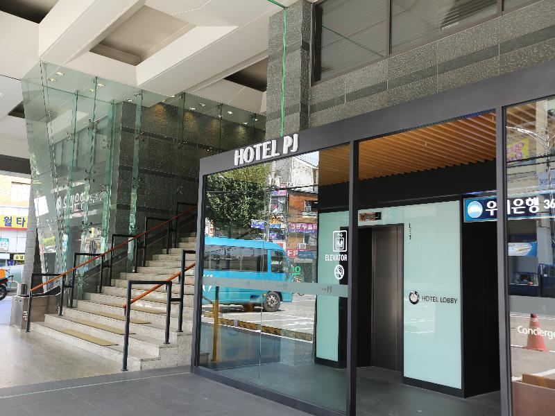Pj Myeongdong 4*