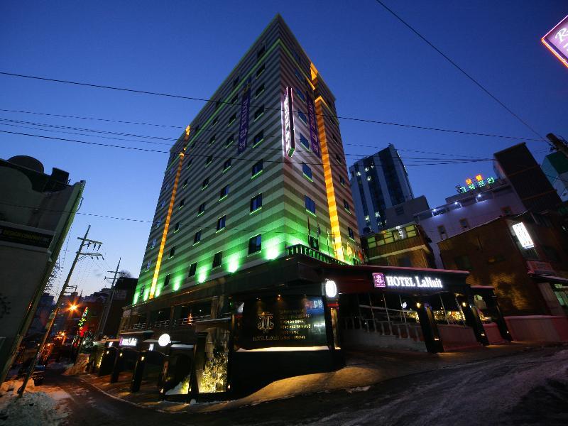 Hotel La Nuit