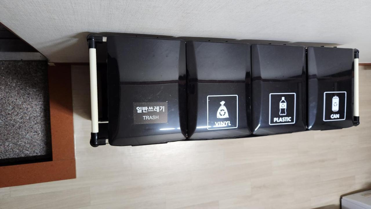 Middle Option One-room, Exclusive Use, Public Transportation 5 Minutes Away *