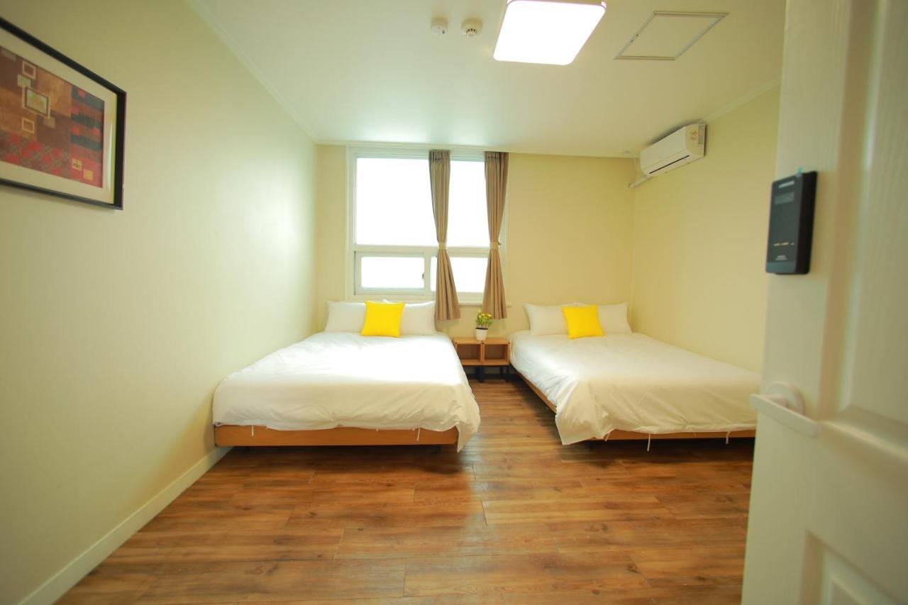 Slow Vibe Myeongdong Guest house *