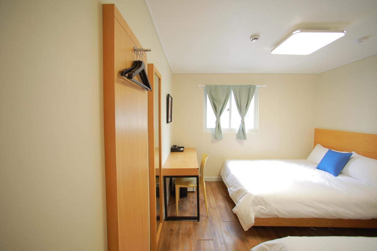Slow Vibe Myeongdong Guest house Seoul