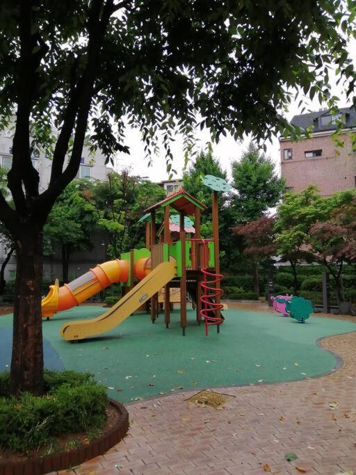 Villa Hongdae Luxury: Family-friendly Private House With Open Balcony *