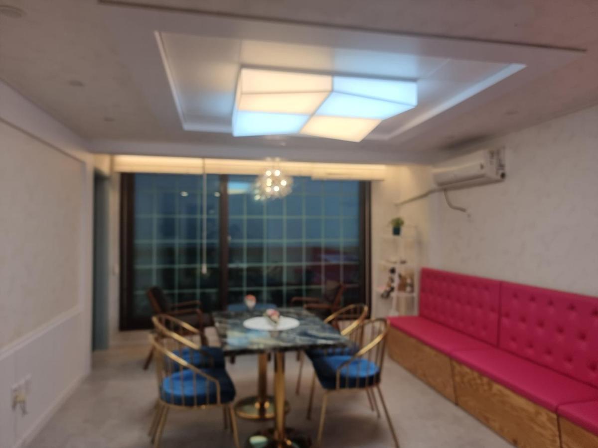 Urban Forest House Vila